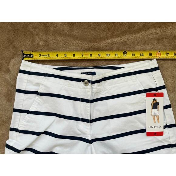 Nautica Cotton Stretch Twill Shorts White with‎  Blue Stripes Women's Size 8 NWT - Picture 4 of 6